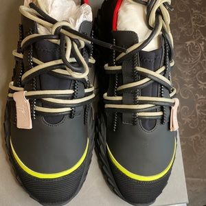 -SOLD-Giuseppe Zanotti Urchin Low Top Sneakers